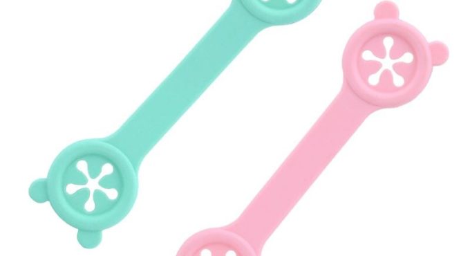 2Pcs Silicone Baby Bandana Bibs Clips Kids Saliva Towel Infant Lunch Apron Head Scarf Clamps Children Feeding Tools Eating