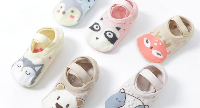 Baby Floor Socks Cotton Cute Cartoon Non-slip Floor Socks Animal Pattern First Walker Shoes for Toddler 1-5 years old Girls Boys