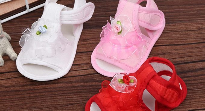 Newborn Baby Girl Shoes Fashion Crib Shoes Comfortable Soft Sole Anti-slip Sneakers Flower