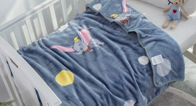 Disney Cartoon Dumbo Soft Warm Coral Fleece Baby Boy Girl Dumbo Blanket Throw sheet on Crib Sofa Birthday Gift Large Blanket