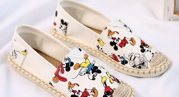 Disney summer new girl small cloth shoes boys girls lazy woven shoes childrencasual shoes Mickey Mouse women's shoes